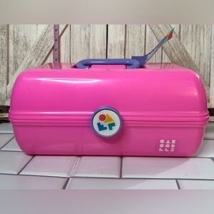 Caboodles Bright Pink makeup case
